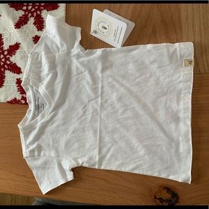 NWT Burts Bees white tee